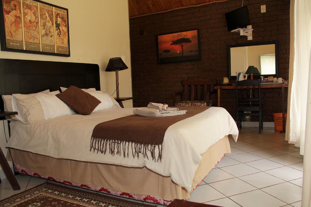 Rustenburg Guesthouse Ngoại thất bức ảnh