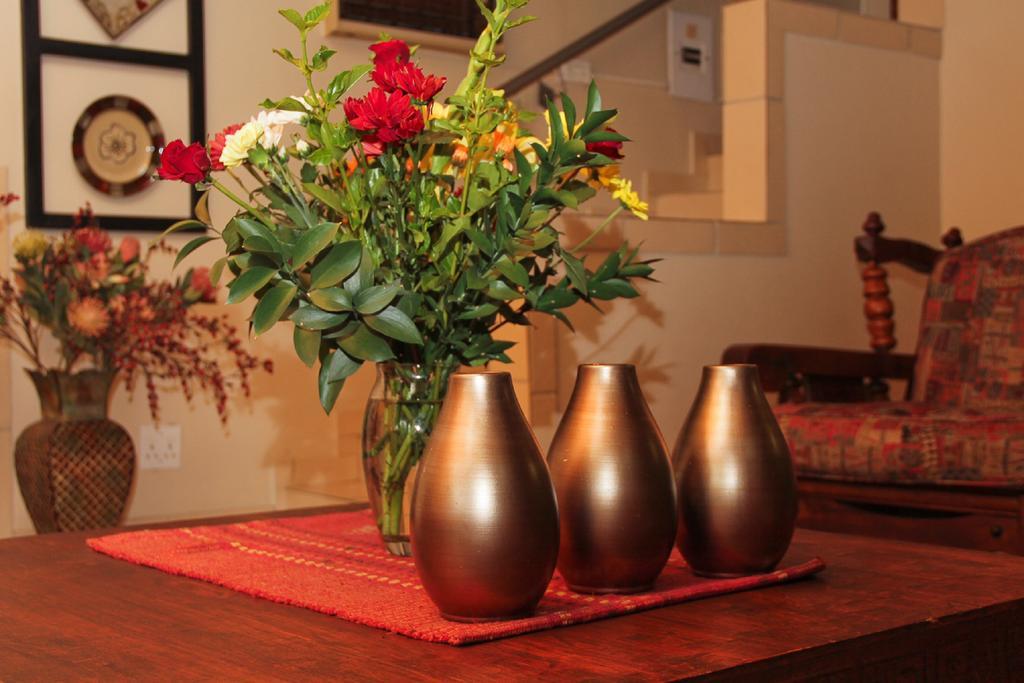 Rustenburg Guesthouse Ngoại thất bức ảnh